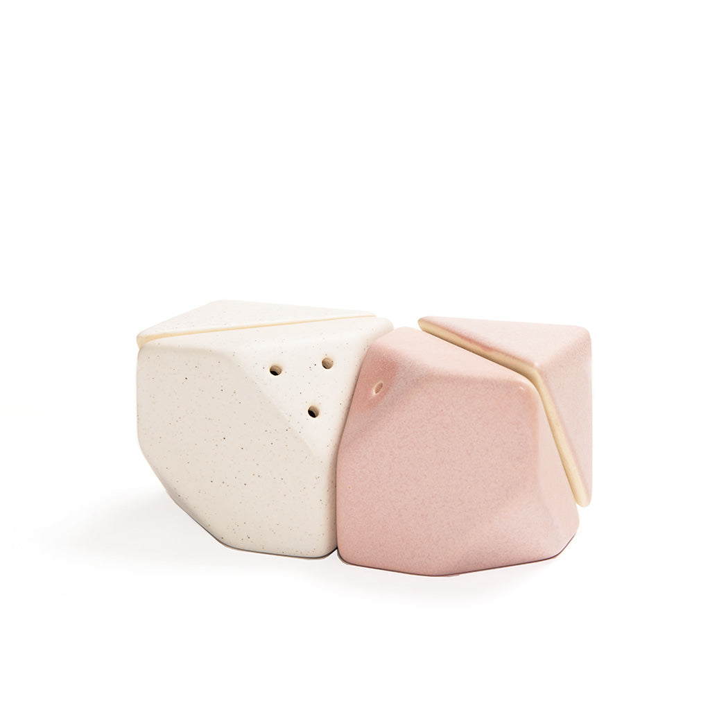 Set de salero y pimentero Cubo