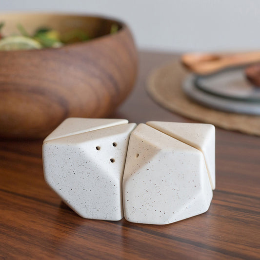 Set de salero y pimentero Cubo